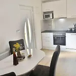 Fancy Dream アパート ブラー